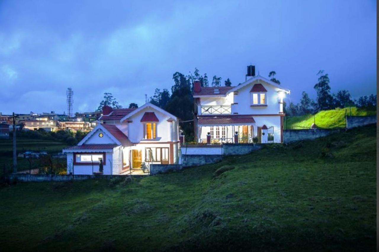 Pine View Stay Ooty Eksteriør billede