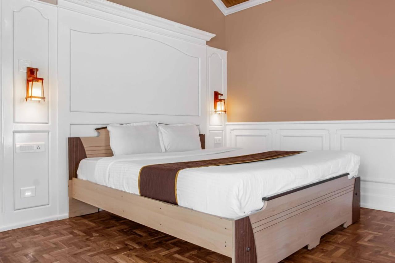 Pine View Stay Ooty Eksteriør billede