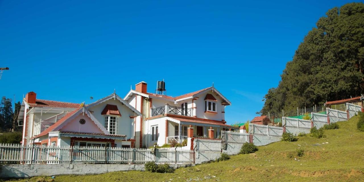Pine View Stay Ooty Eksteriør billede